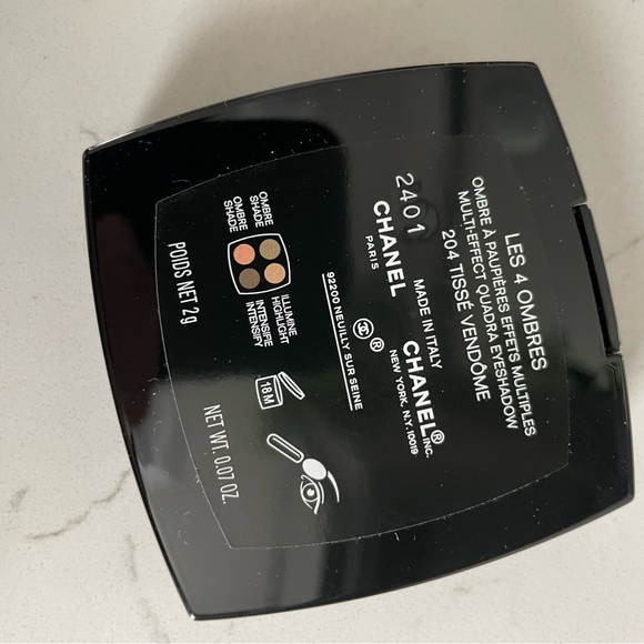 Chanel eye shadow quad - Picture 5 of 5